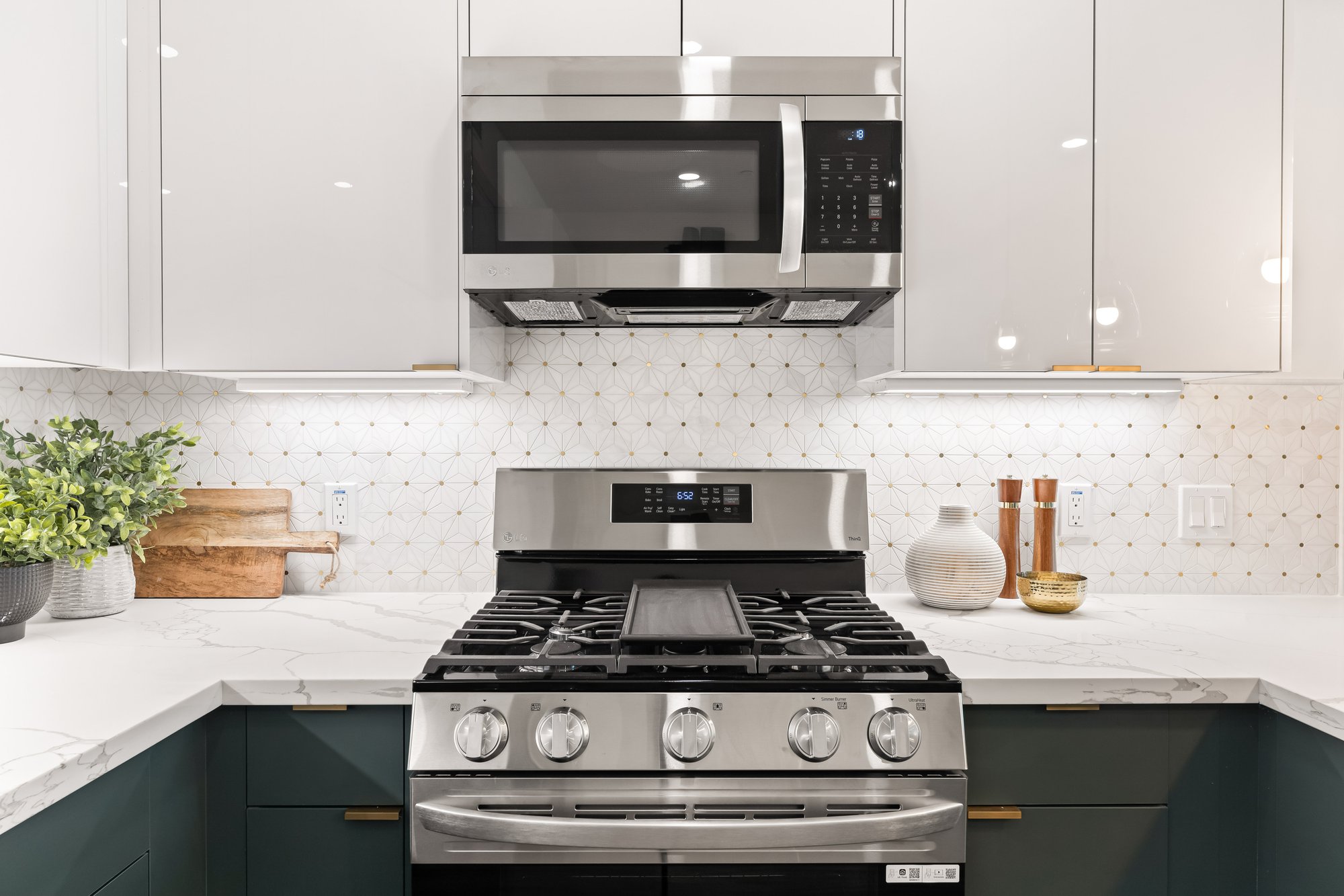1140E32ndSt-29