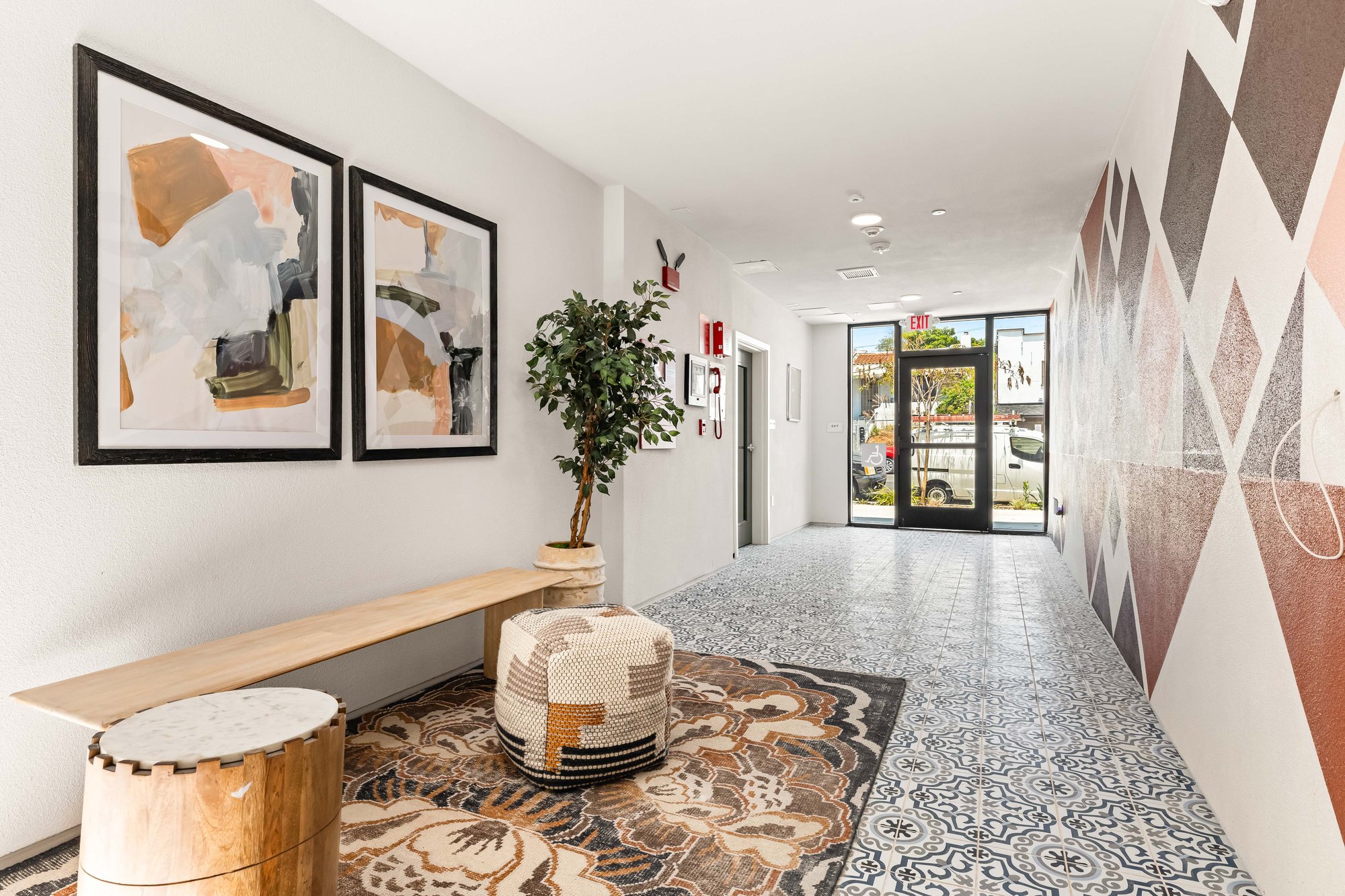 1140E32ndSt-50-2