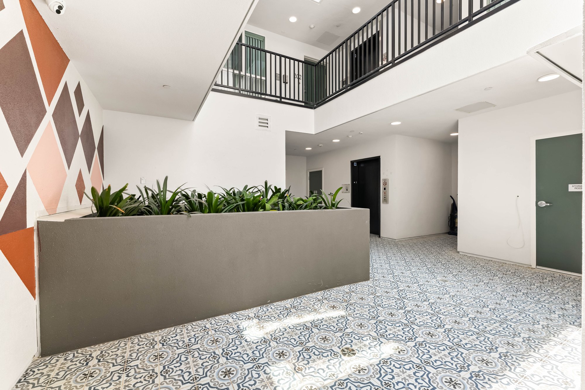 1140E32ndSt-51-2